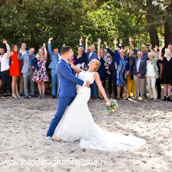 speech van de bruidegom suits and ties